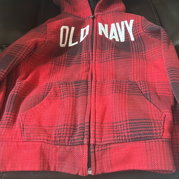 4T boys heavy zip up hoodie - Picture 2 of 5